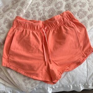Lululemon 3’ glow shorts